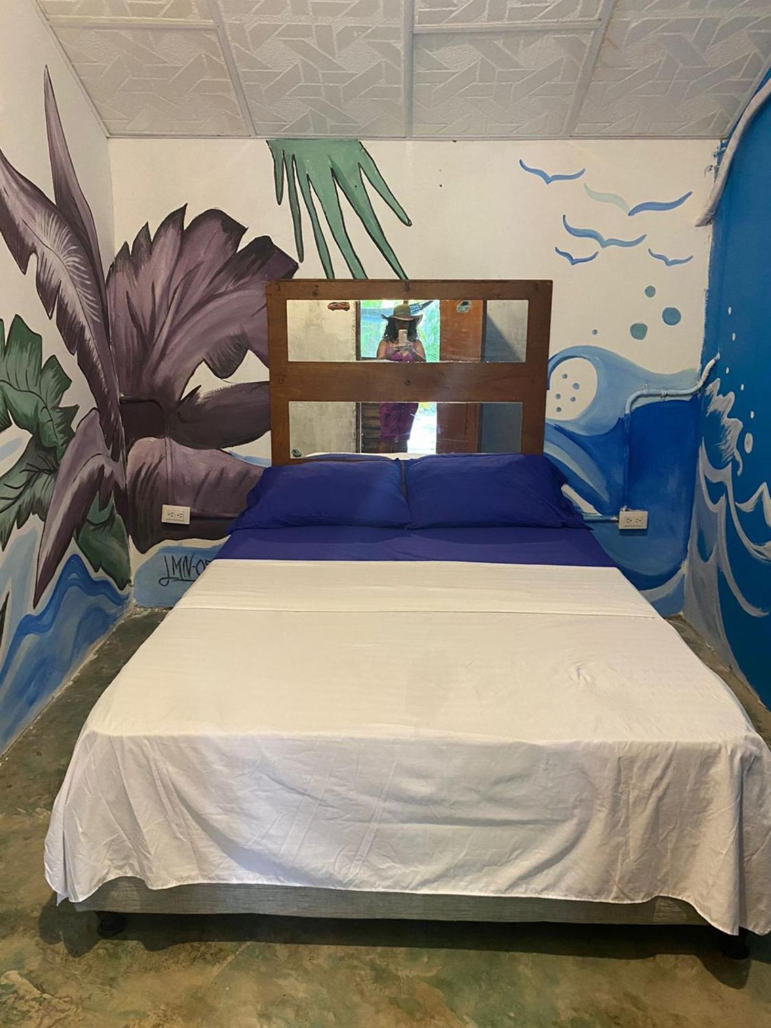 Kristalu Hostal