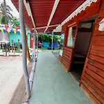 Home Beach Kristalu